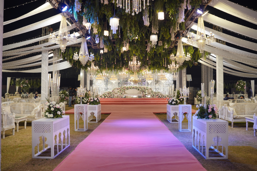 Decor styling